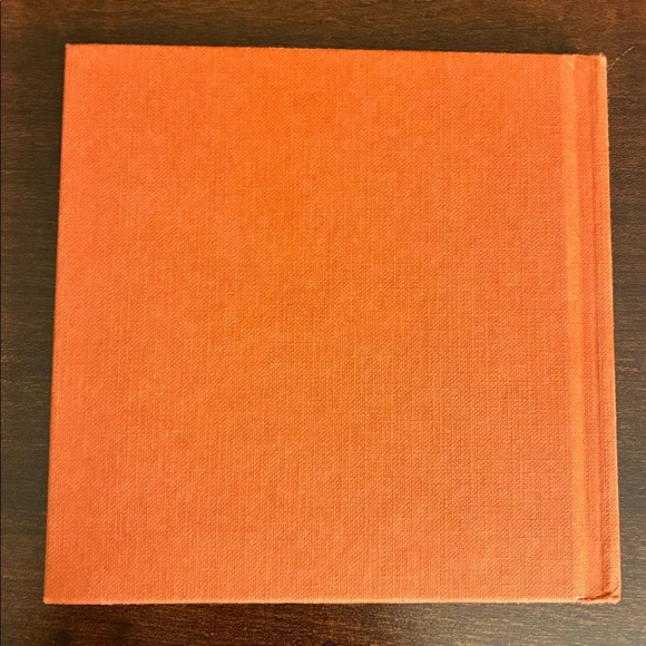 What Dogs Teach Us: Life's Lessons Learned from Our Best Friend by Glenn Dromgoe - Picture 2 of 6